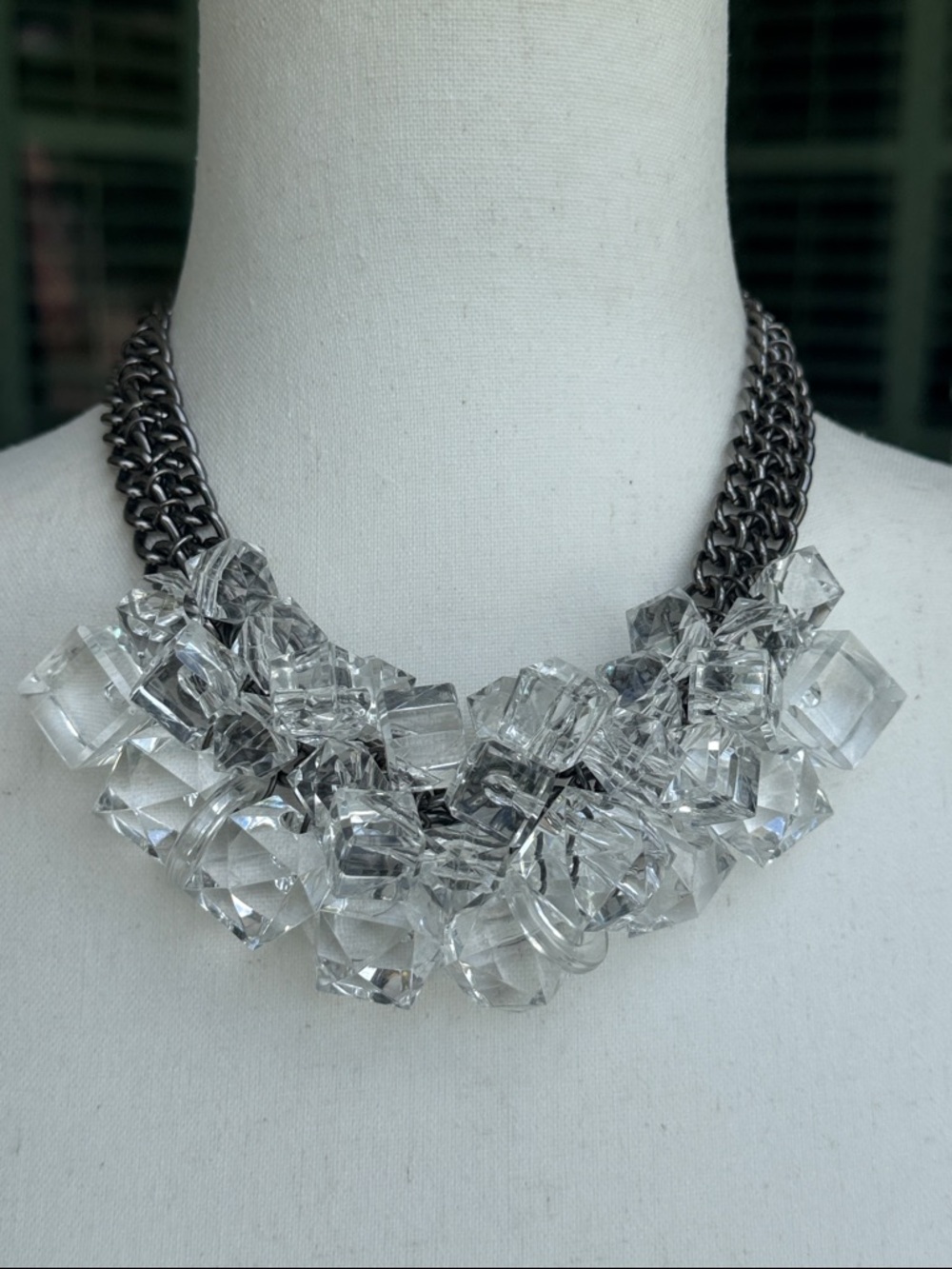 Robert Rose statement necklace - NWOT